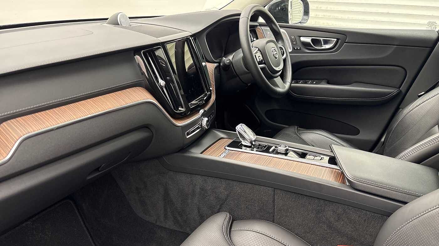 Used Volvo XC60 2022 for sale - 77755110: Photo 6