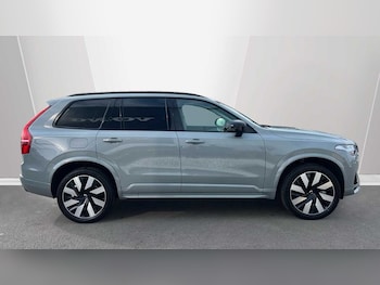 Used Volvo XC90 2024 for sale - 75814100: Photo