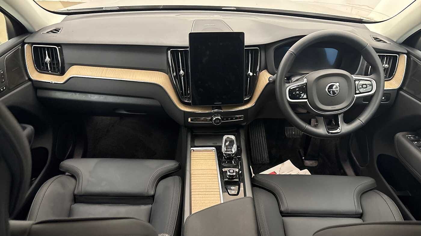 Used Volvo XC60 2025 for sale - 77292945: Photo 10