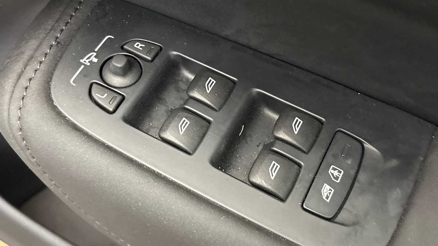 Used Volvo XC60 2025 for sale - 77292945: Photo 23