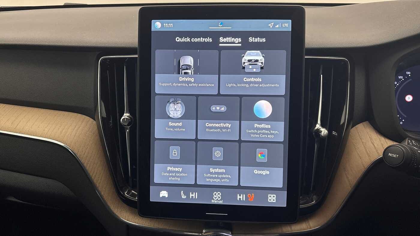 Used Volvo XC60 2025 for sale - 77292945: Photo 33