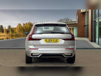 Used Volvo XC60 2025 for sale - 77292945: Photo