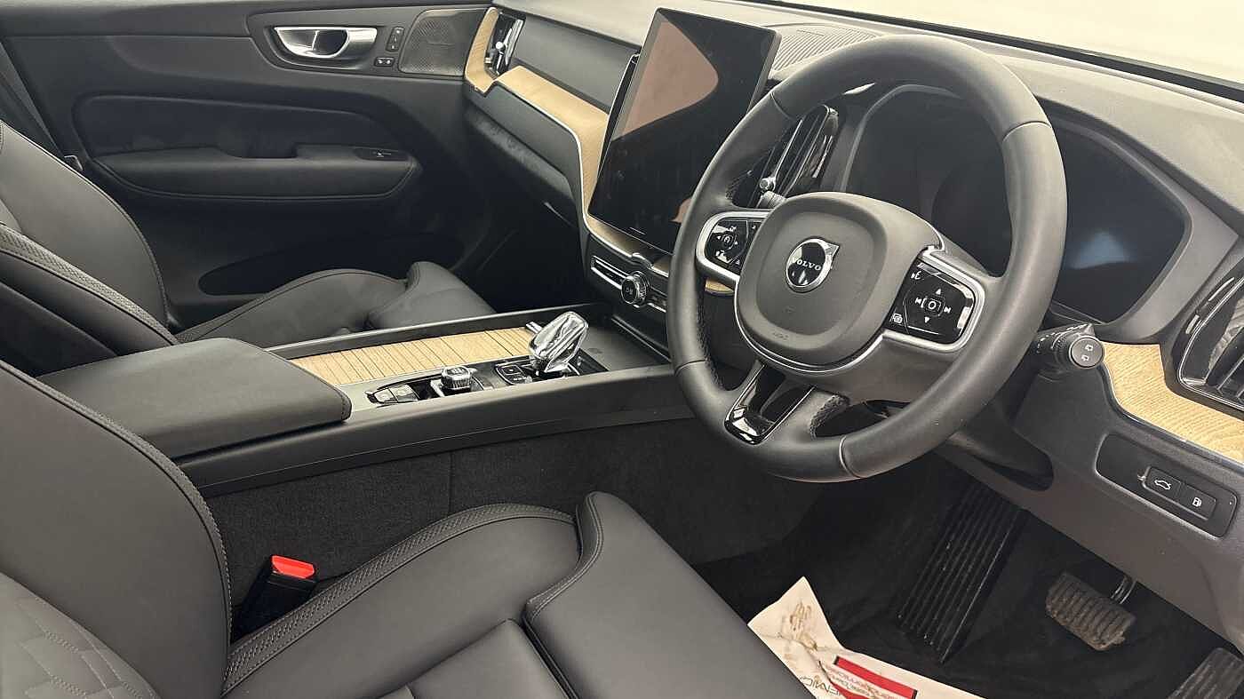 Used Volvo XC60 2025 for sale - 77292945: Photo 9