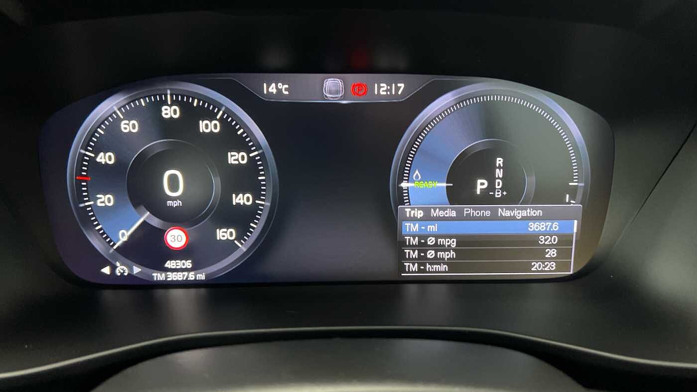 Used Volvo XC40 2021 for sale - 78158255: Photo 9