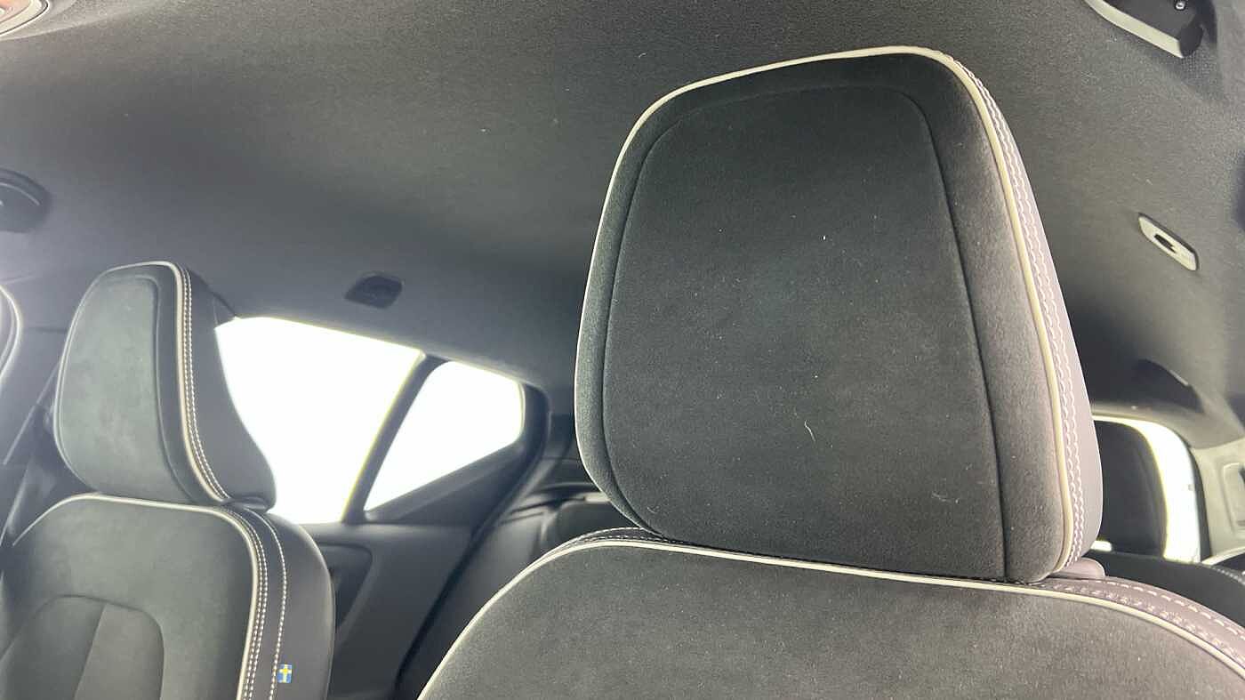 Used Volvo XC40 2021 for sale - 77647538: Photo 11