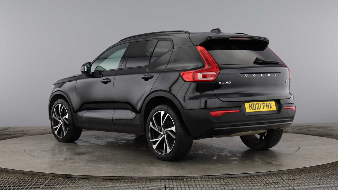 Used Volvo XC40 2021 for sale - 77647538: Photo 2