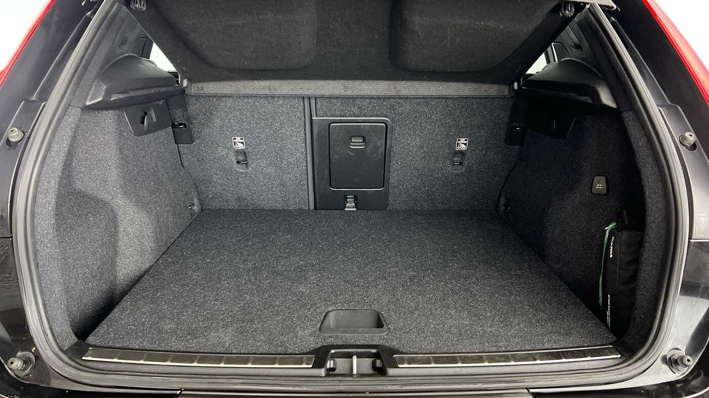 Used Volvo XC40 2022 for sale - 78036174: Photo 5