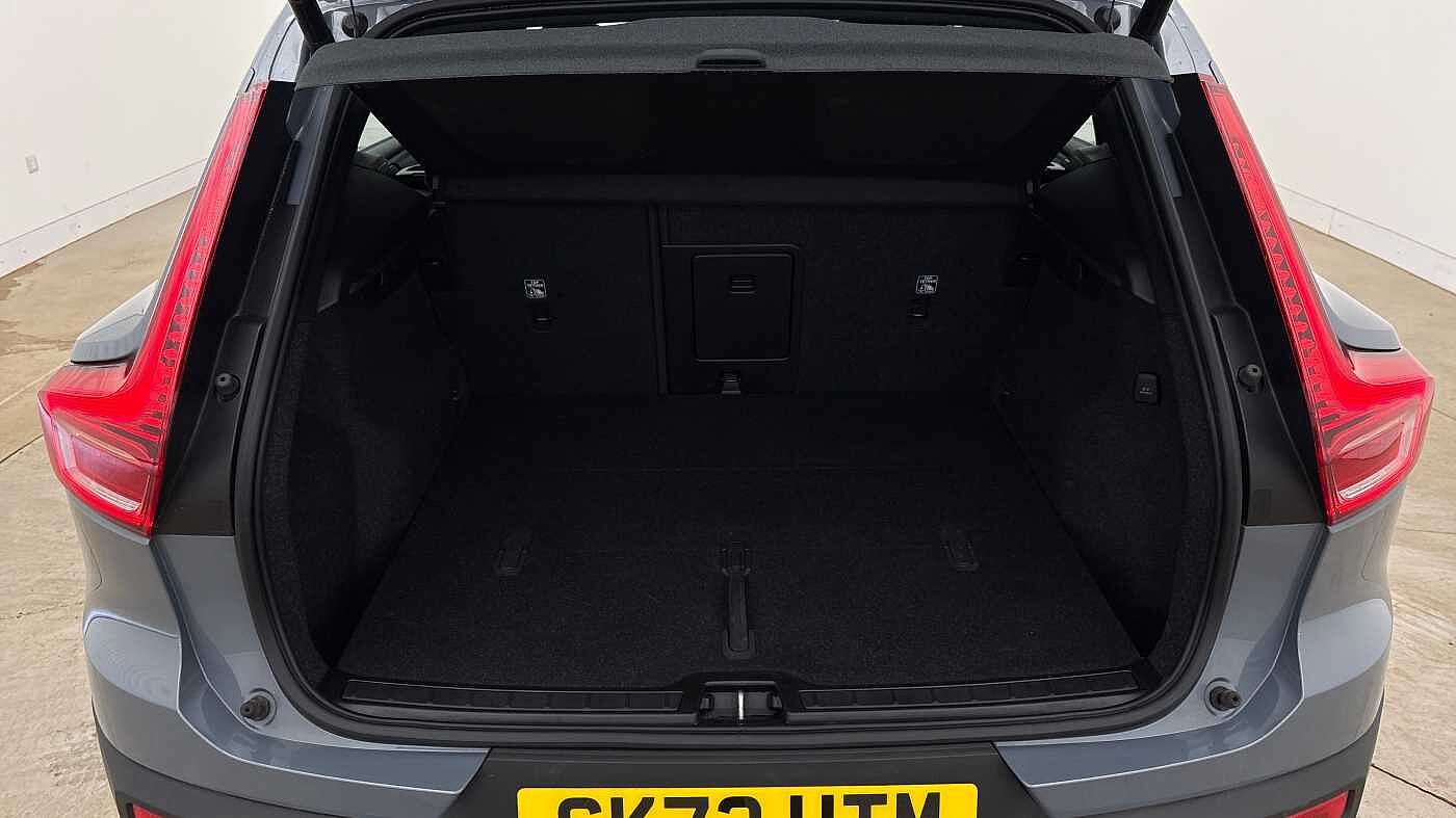 Used Volvo XC40 2022 for sale - 76474539: Photo 13