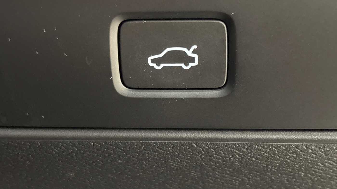 Used Volvo XC40 2022 for sale - 76474539: Photo 28