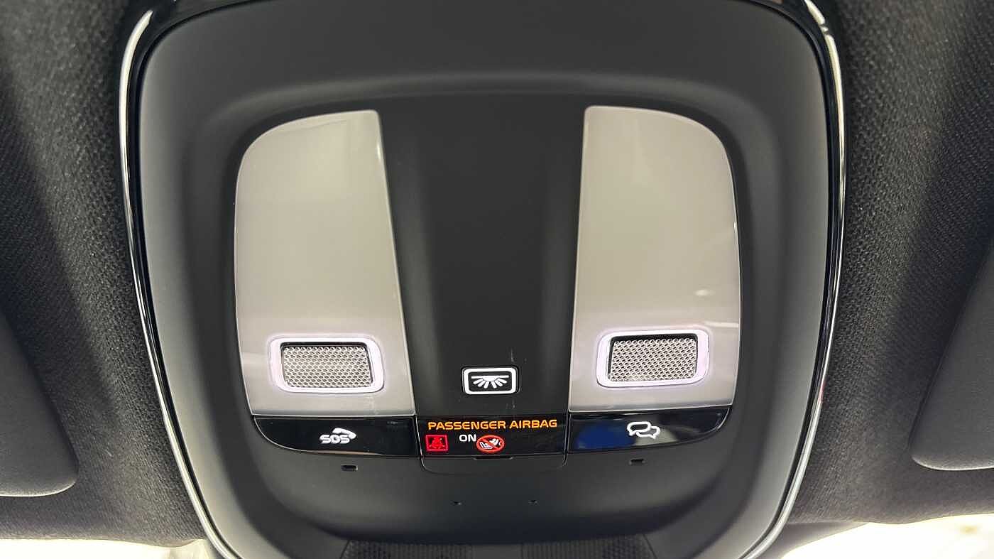 Used Volvo XC40 2022 for sale - 76474539: Photo 31