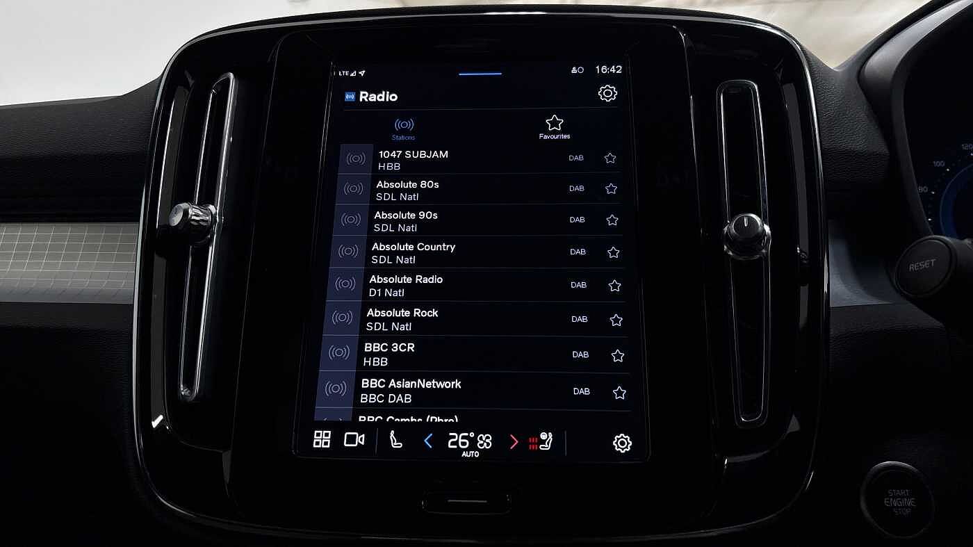 Used Volvo XC40 2022 for sale - 76474539: Photo 35