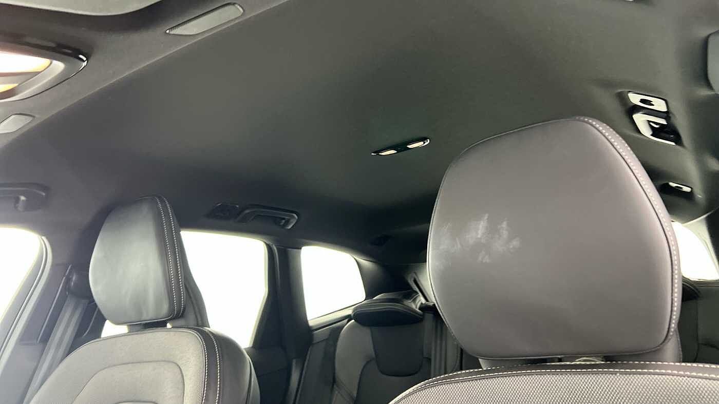 Used Volvo XC60 2021 for sale - 77457367: Photo 11