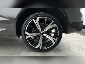 Used Volvo XC60 2021 for sale - 77457367: Photo