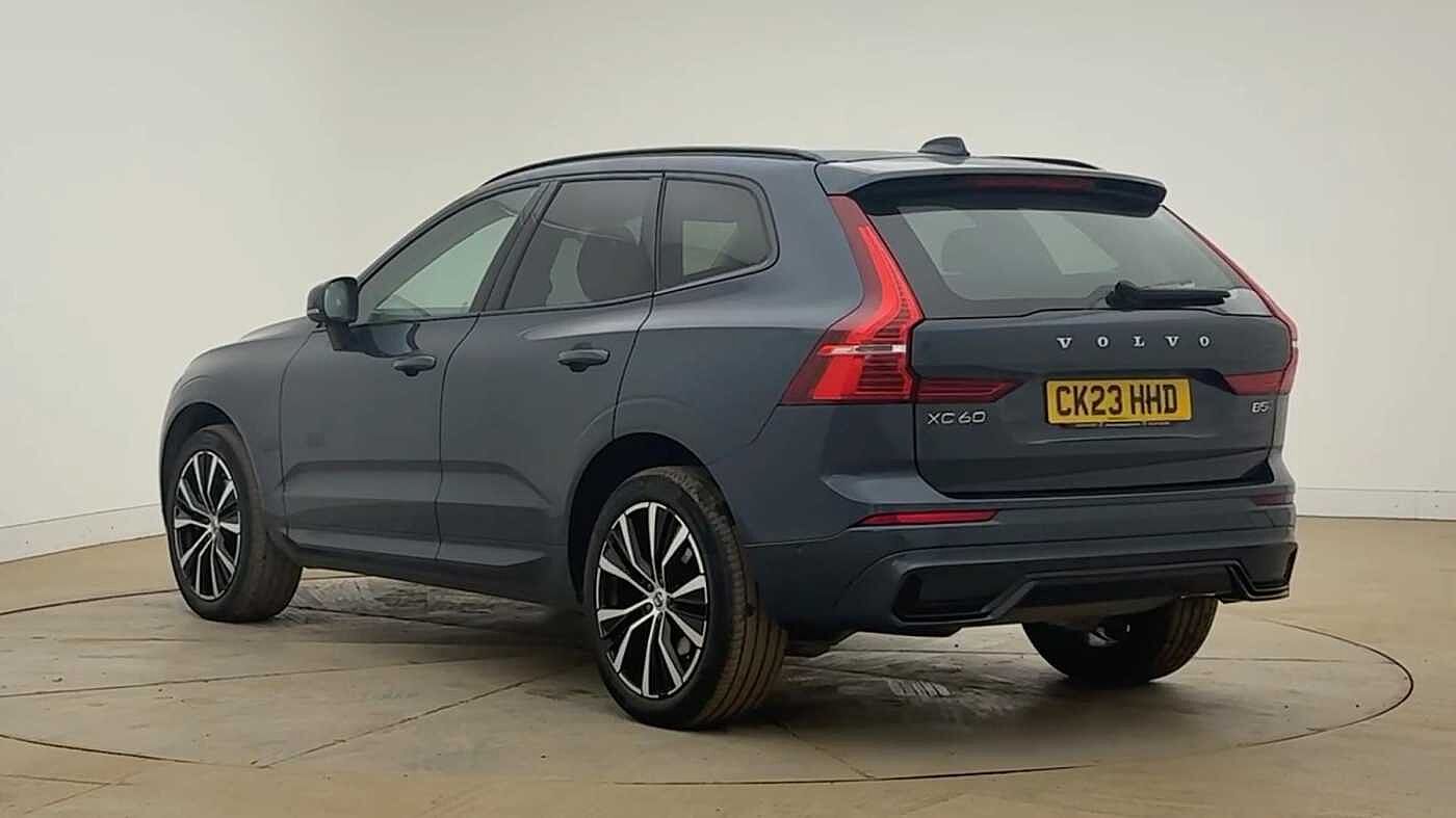 Used Volvo XC60 2023 for sale - 78158230: Photo 3