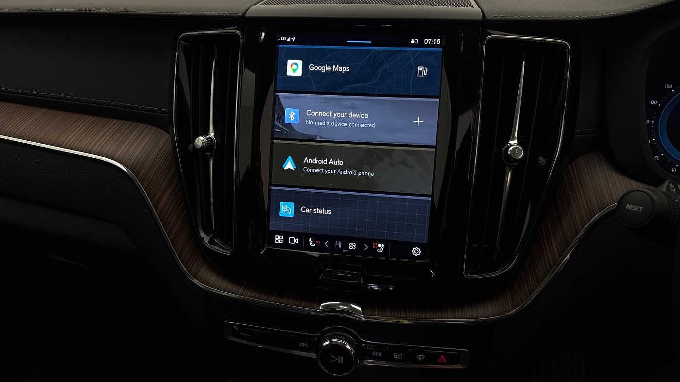 Used Volvo XC60 2023 for sale - 78158230: Photo 9