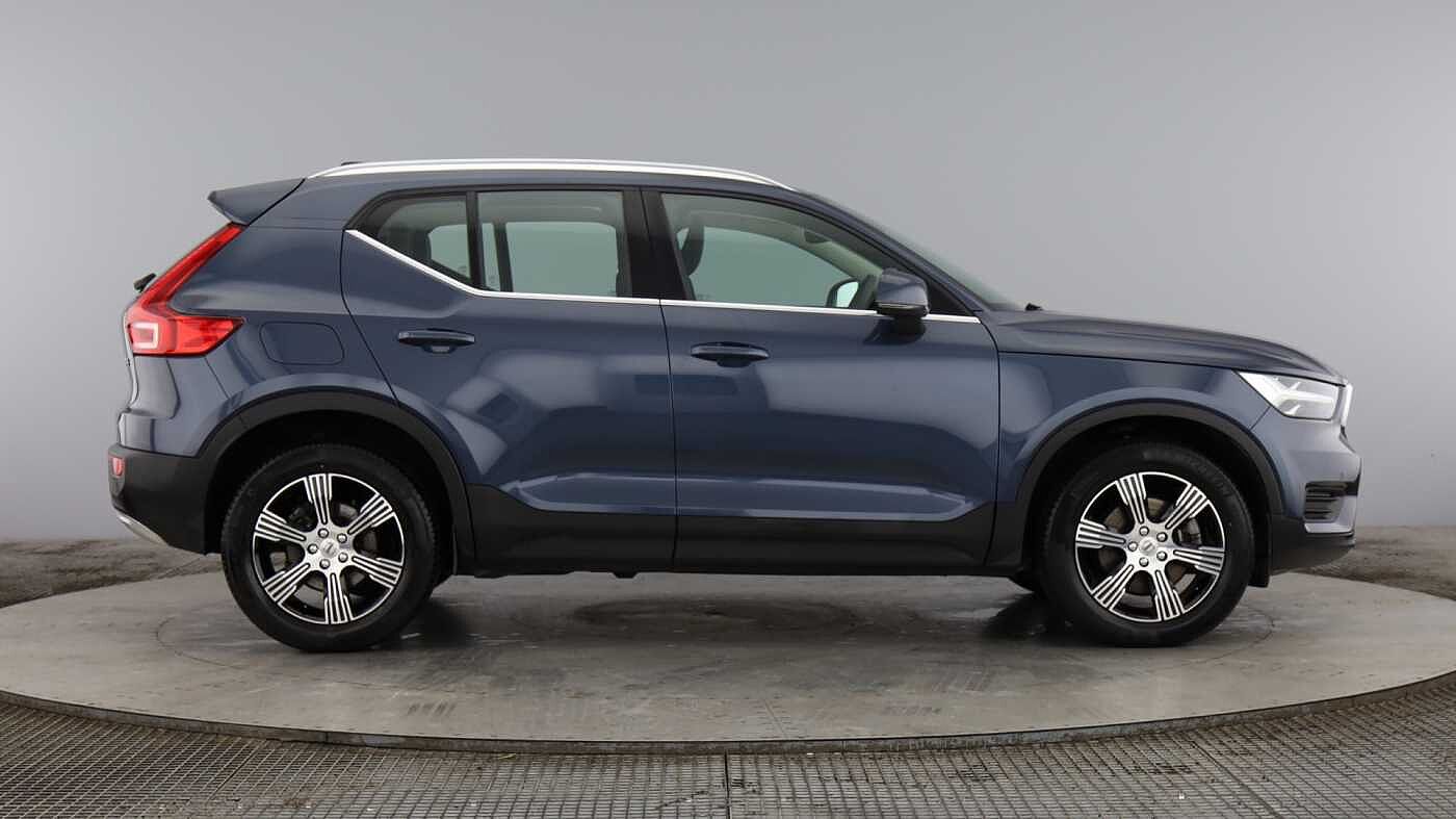 Used Volvo XC40 2021 for sale - 76800539: Photo 3