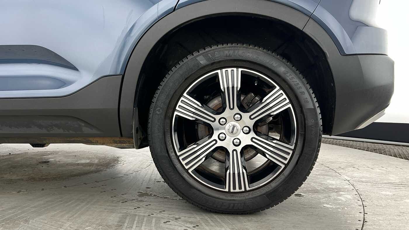 Used Volvo XC40 2021 for sale - 76800539: Photo 4