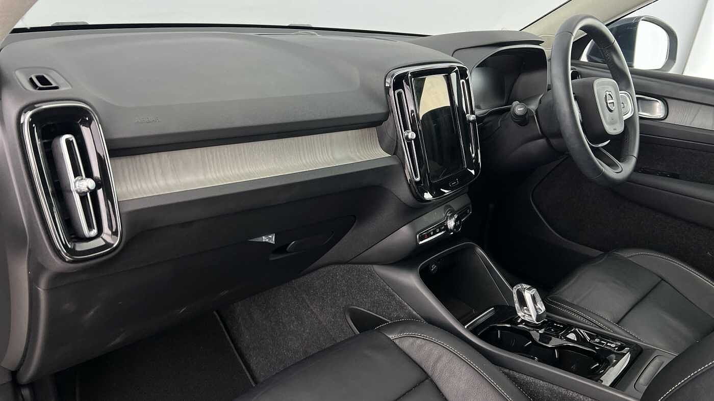 Used Volvo XC40 2021 for sale - 76800539: Photo 6