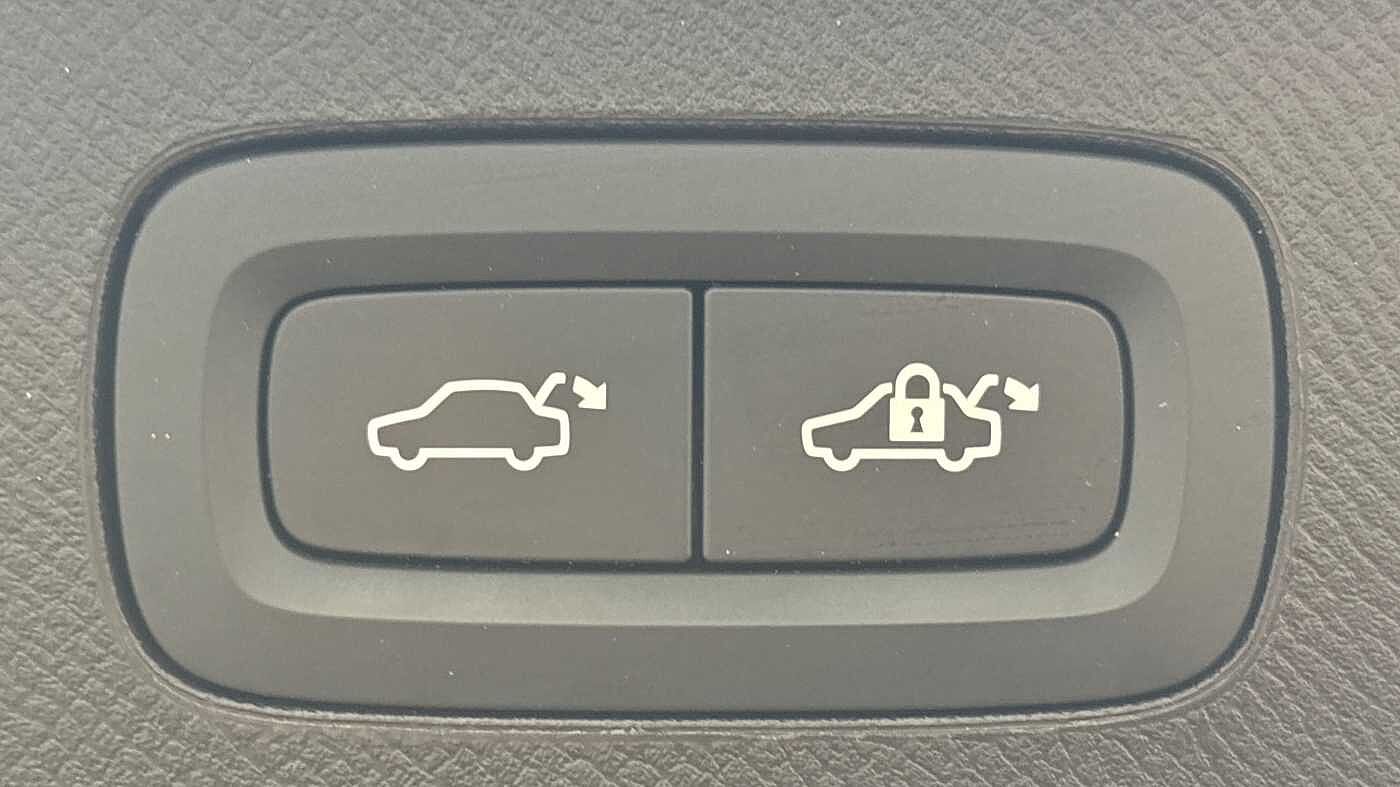 Used Volvo XC90 2023 for sale - 77218250: Photo 19