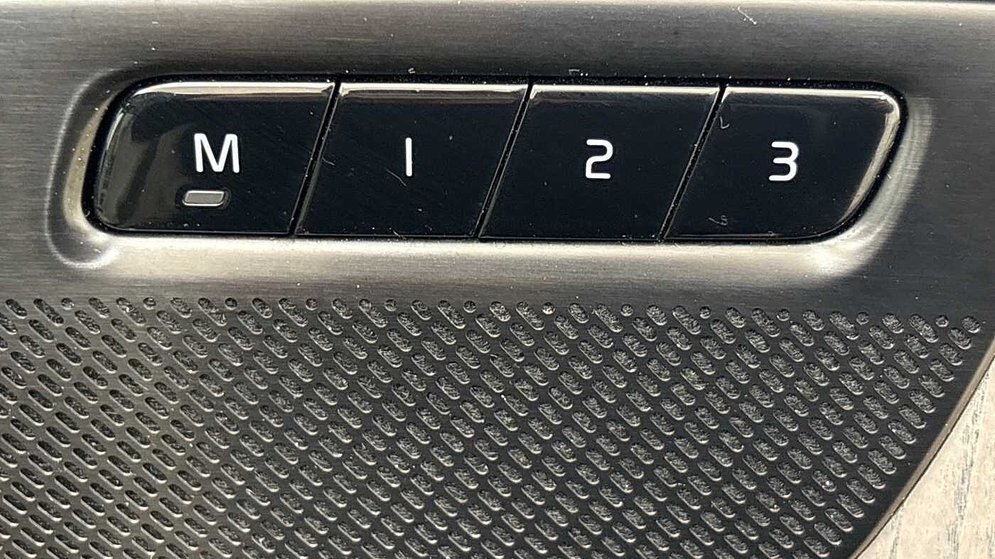 Used Volvo XC90 2023 for sale - 77218250: Photo 26