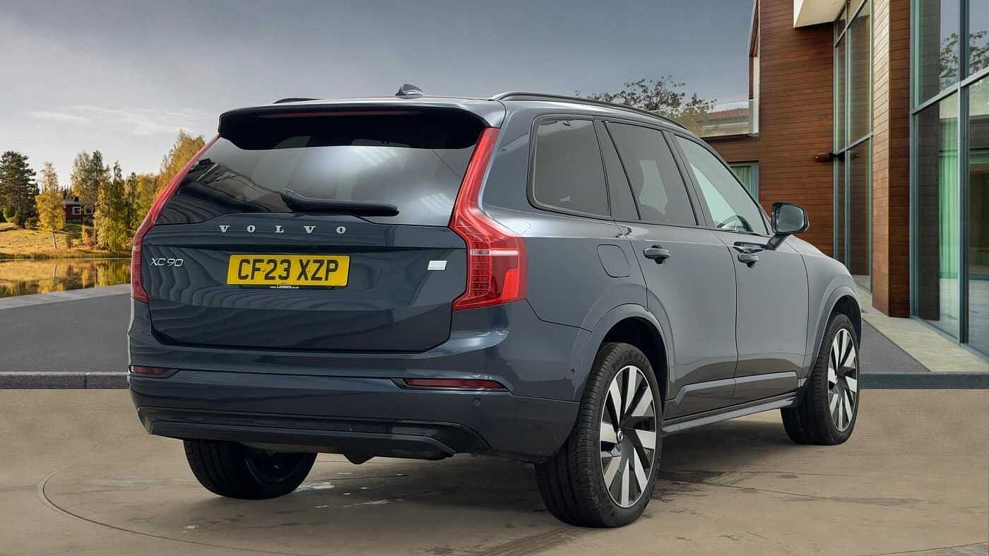 Used Volvo XC90 2023 for sale - 77218250: Photo 3