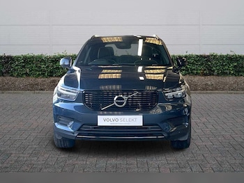 Used Volvo XC40 2021 for sale - 76539569: Photo