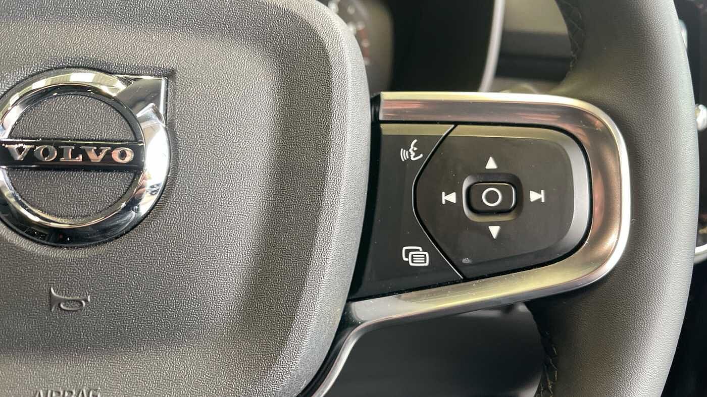 Used Volvo XC40 2021 for sale - 76327855: Photo 19