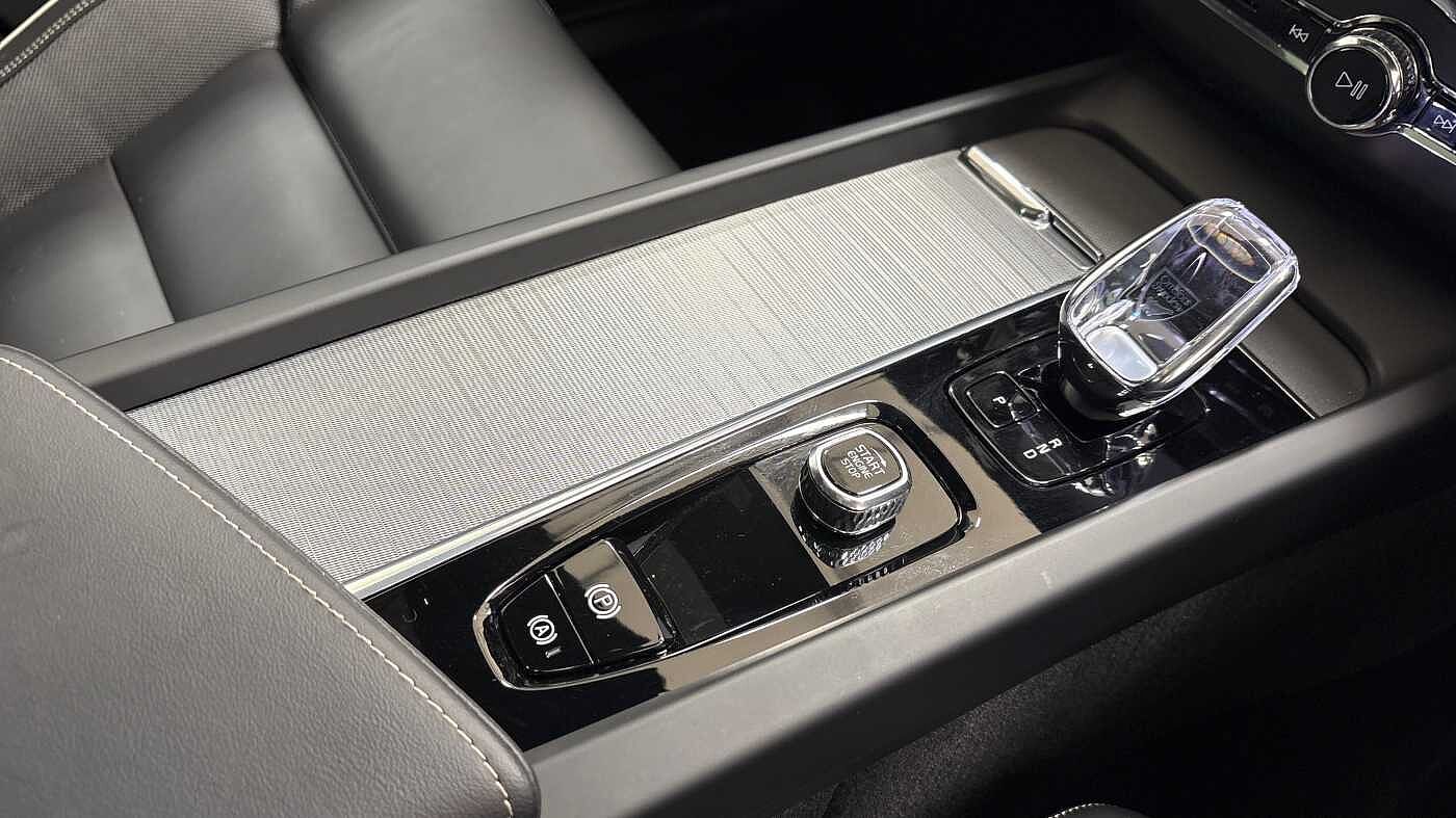 Used Volvo XC60 2025 for sale - 76800593: Photo 32