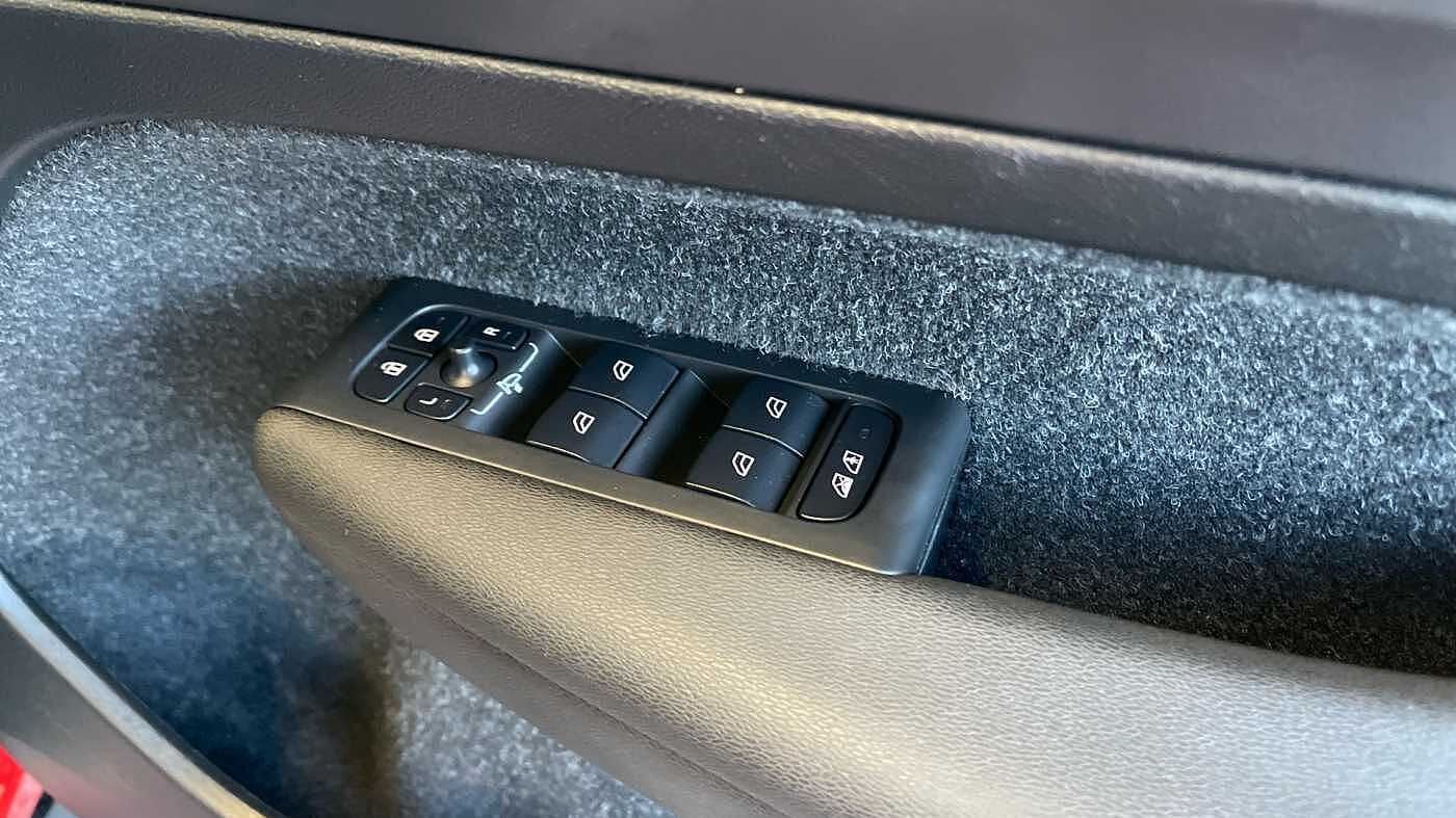 Used Volvo XC40 2020 for sale - 76033209: Photo 20