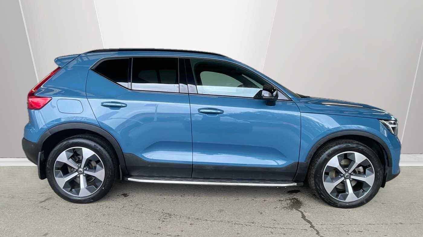 Used Volvo XC40 2022 for sale - 76359755: Photo 3