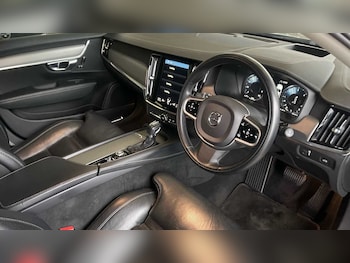 Used Volvo V90 2020 for sale - 77046409: Photo