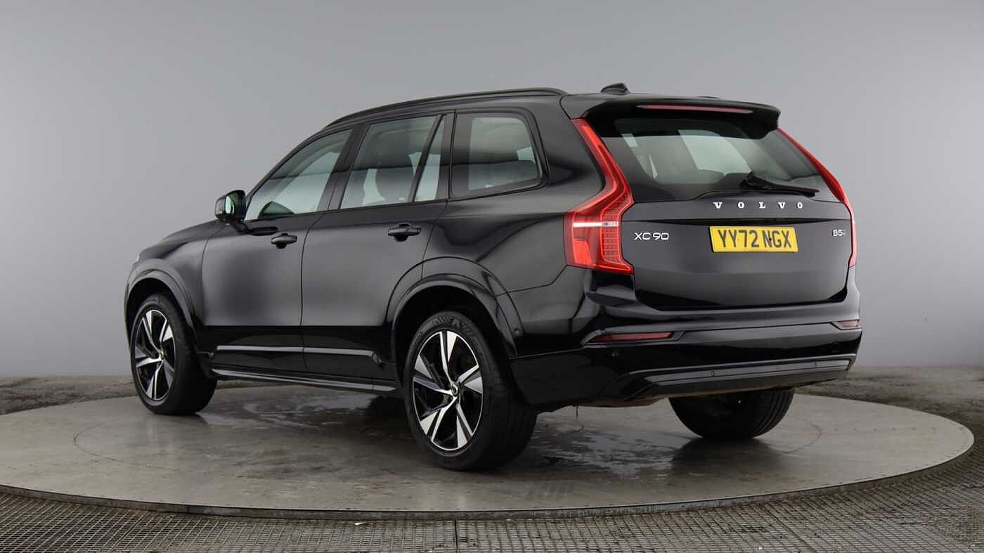 Used Volvo XC90 2022 for sale - 77755104: Photo 2