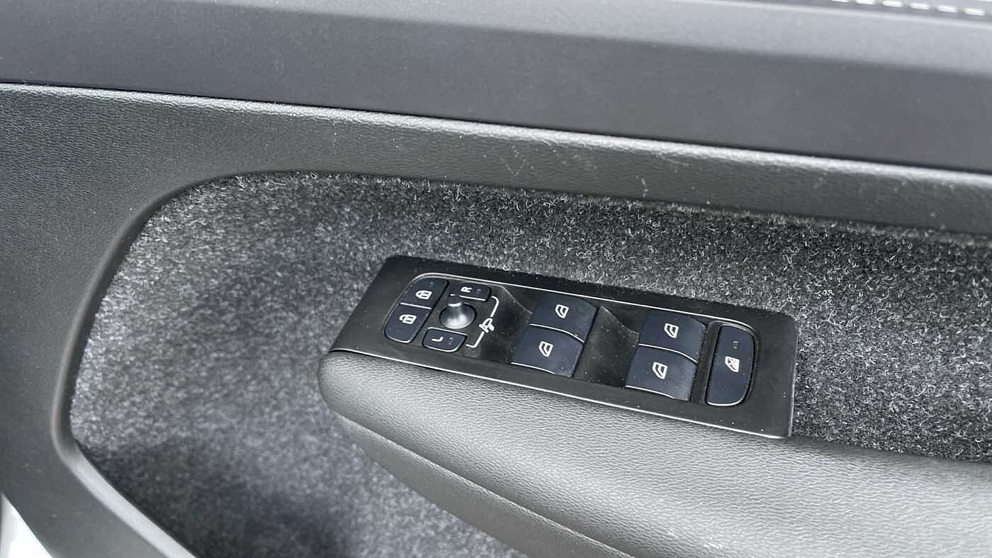 Used Volvo XC40 2021 for sale - 77388465: Photo 25