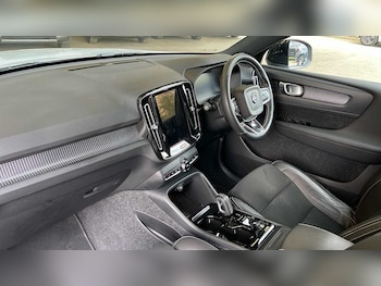Used Volvo XC40 2021 for sale - 77388465: Photo