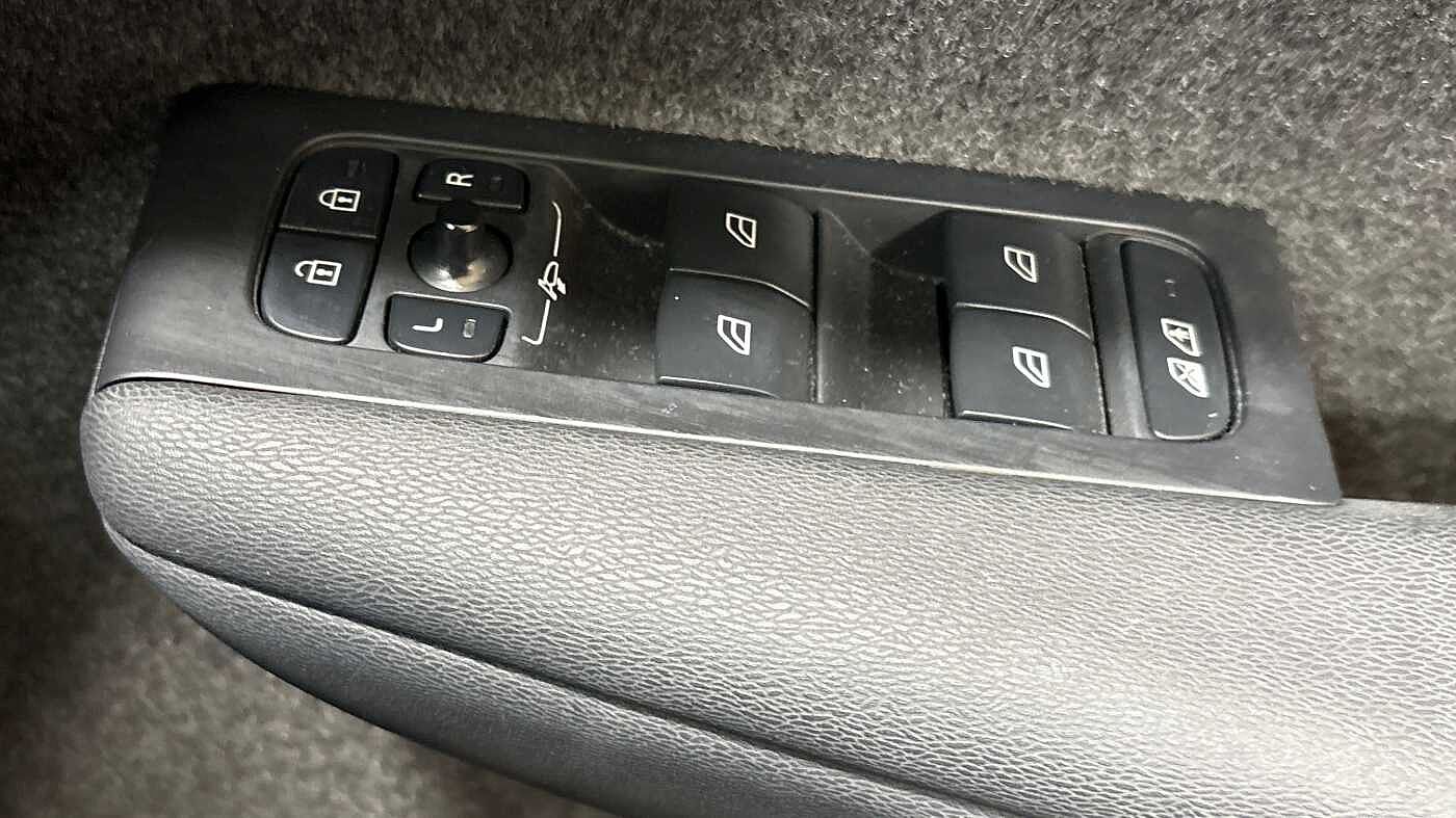 Used Volvo XC40 2022 for sale - 77218285: Photo 23