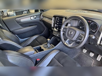 Used Volvo XC40 2021 for sale - 78912452: Photo