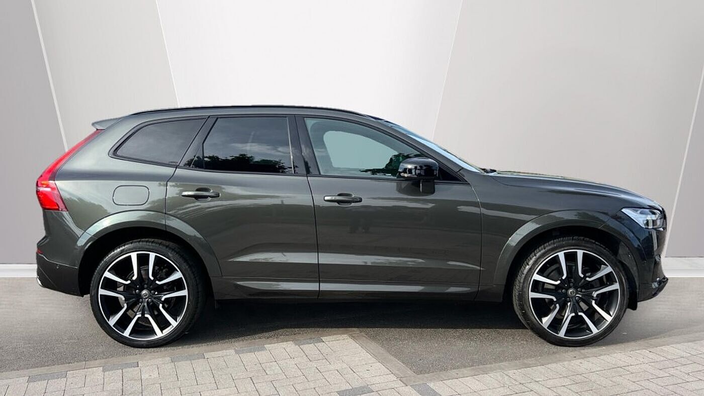 Used Volvo XC60 2020 for sale - 76458560: Photo 2