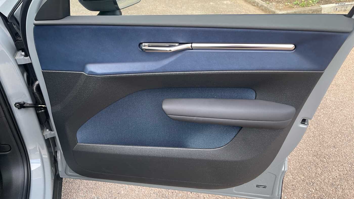 Used Volvo EX30 2025 for sale - 76716738: Photo 12