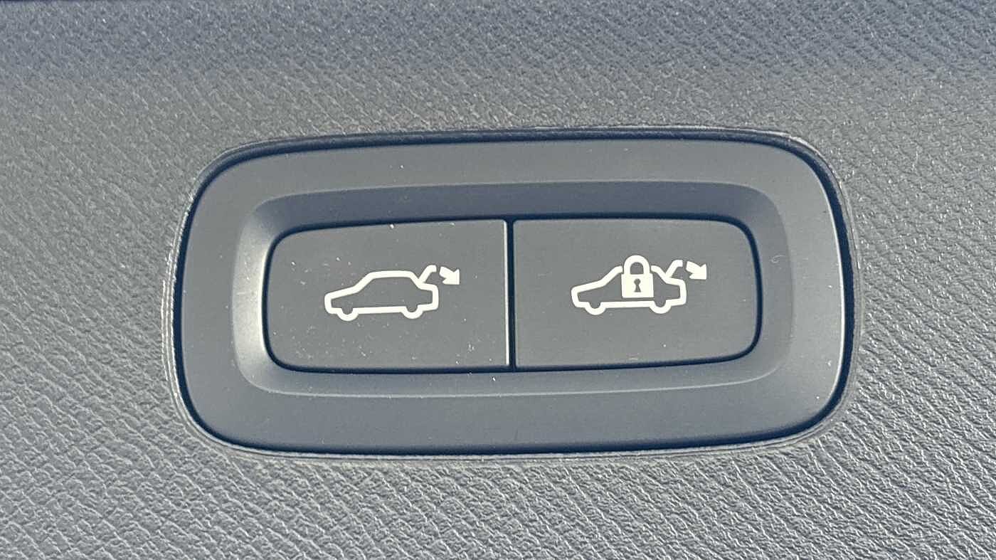 Used Volvo XC90 2025 for sale - 78036198: Photo 19