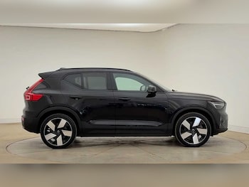 Used Volvo XC40 2023 for sale - 79389543: Photo