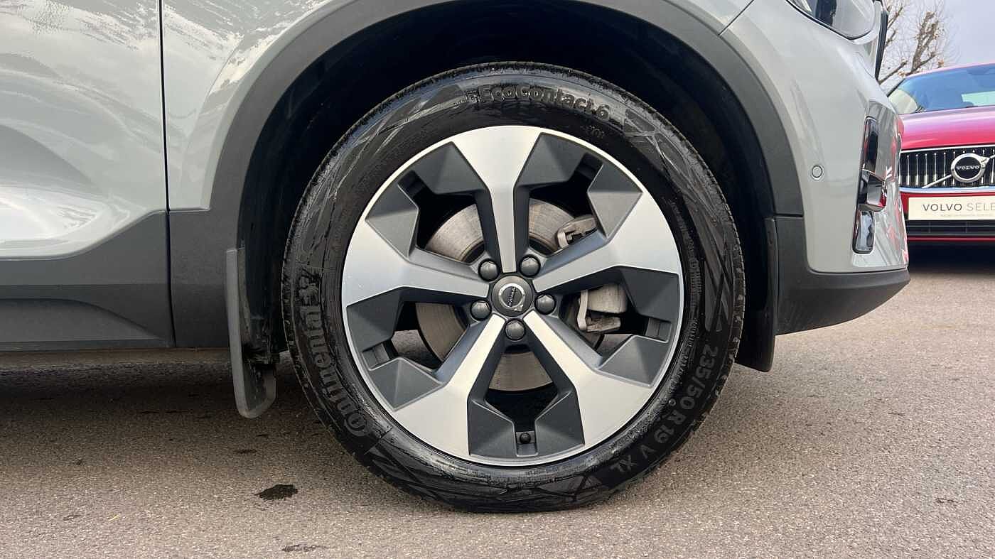 Used Volvo XC40 2024 for sale - 77427421: Photo 9