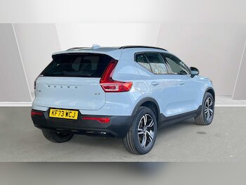 Used Volvo XC40 2023 for sale - 76635349: Photo