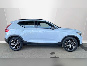 Used Volvo XC40 2023 for sale - 76635349: Photo