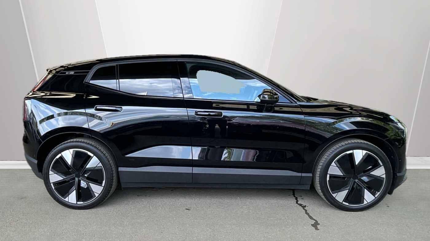 Used Volvo EX30 2025 for sale - 77647498: Photo 3