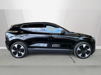 Used Volvo EX30 2025 for sale - 77647498: Photo