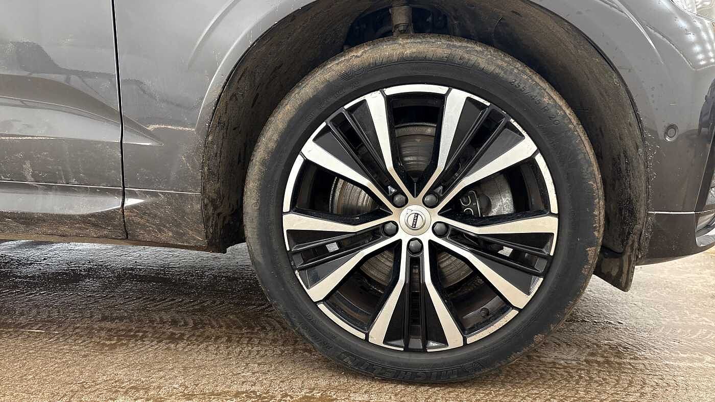 Used Volvo XC60 2023 for sale - 77525726: Photo 4