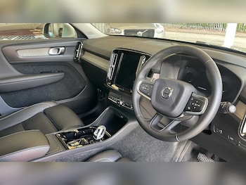 Used Volvo XC40 2019 for sale - 78088127: Photo