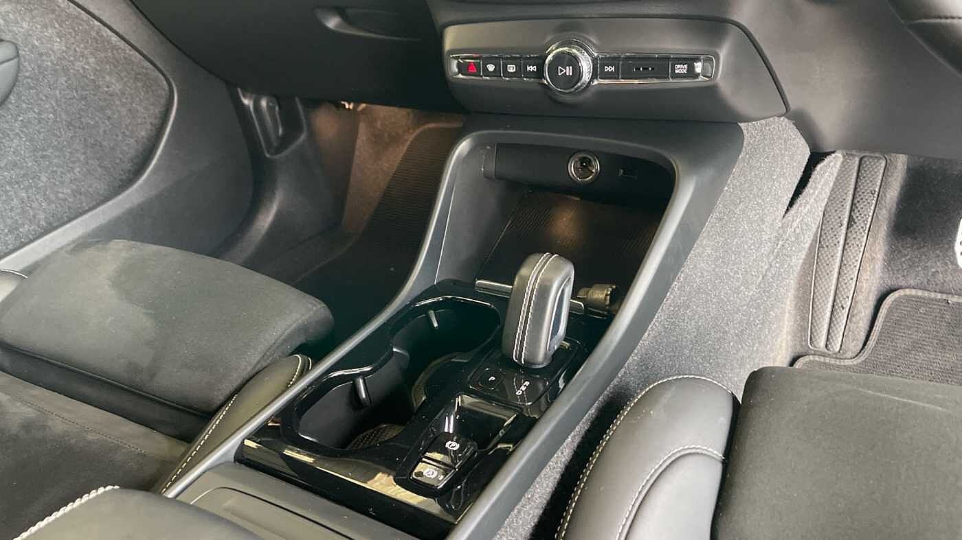 Used Volvo XC40 2021 for sale - 76327830: Photo 20