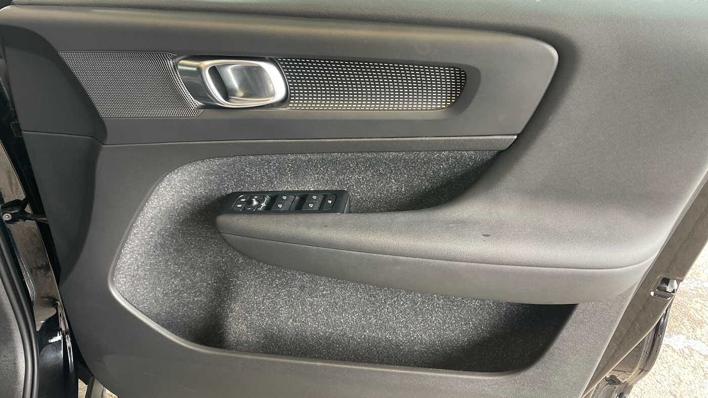 Used Volvo XC40 2021 for sale - 76327830: Photo 22