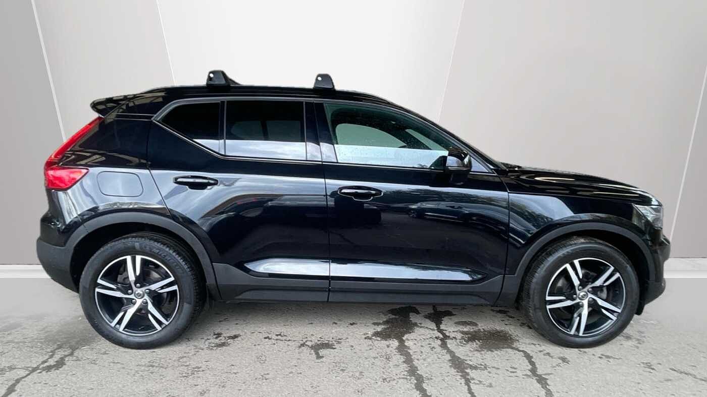 Used Volvo XC40 2021 for sale - 76327830: Photo 3